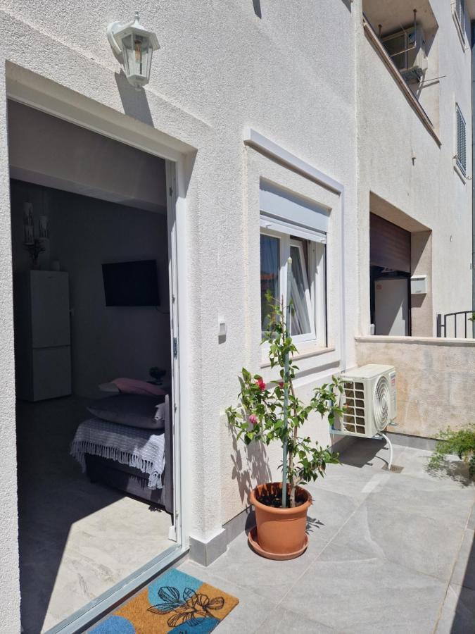 Apartman Leana Apartment Split Exterior photo